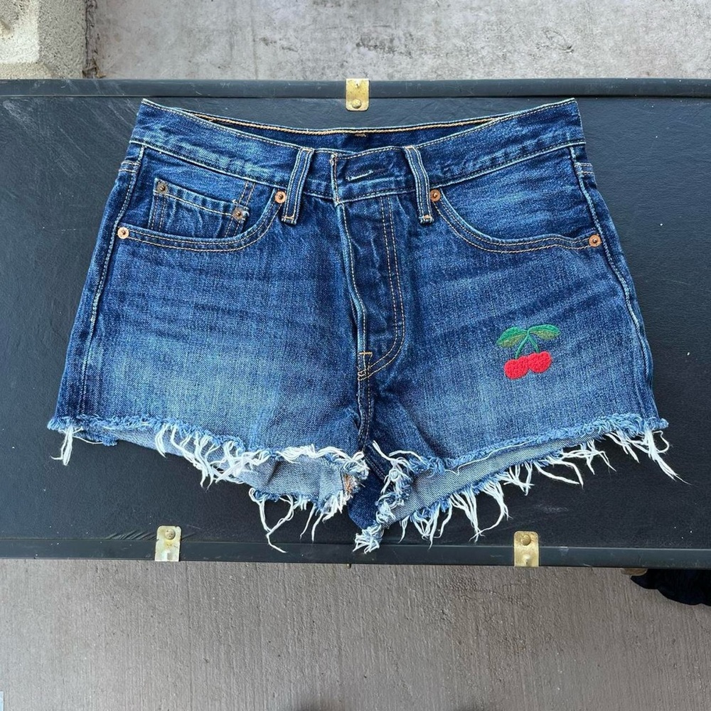 Denim Frayed Hem Shorts with Cherry Embroidery
